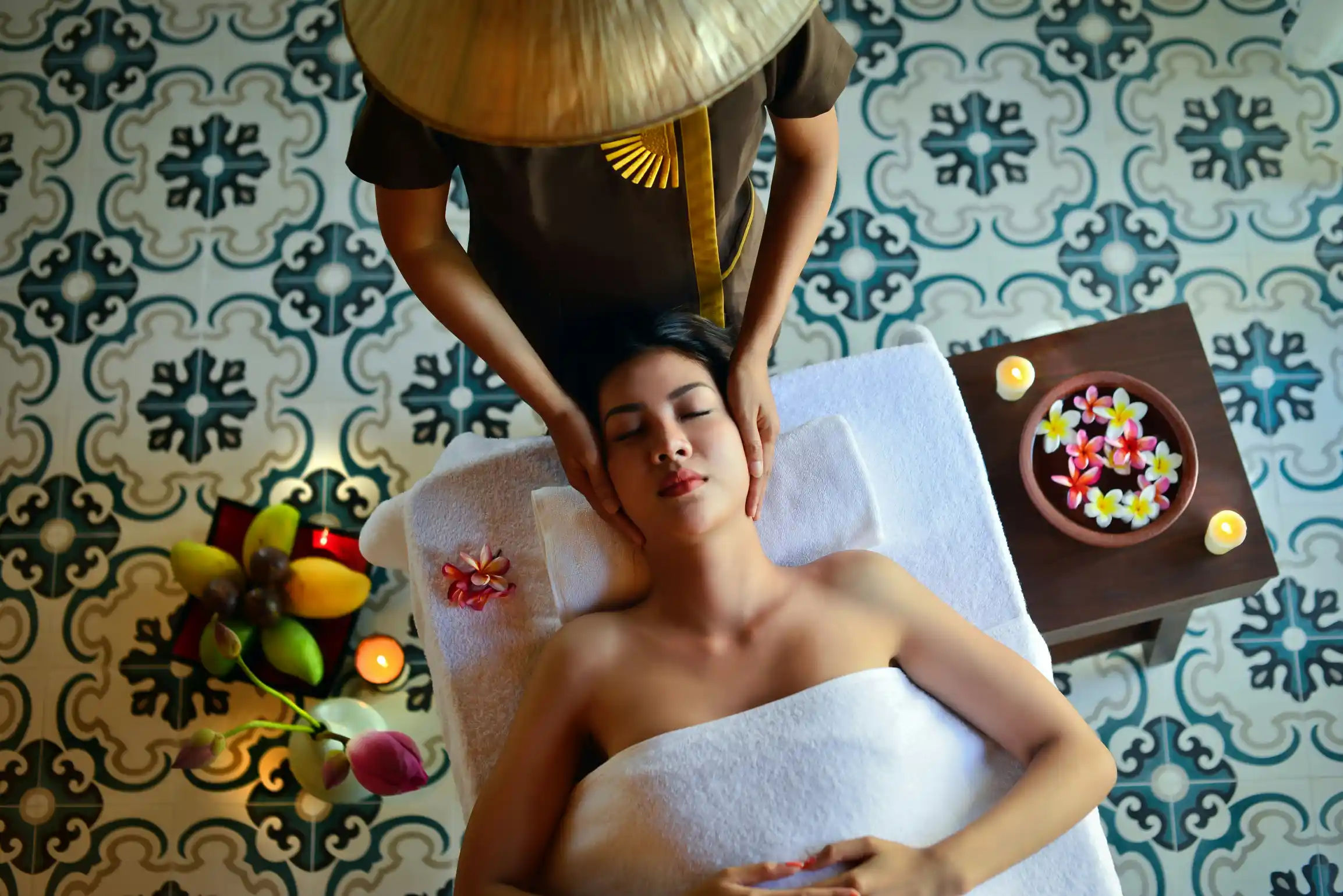 Hot oil spa massage at One Waya Thai Spa